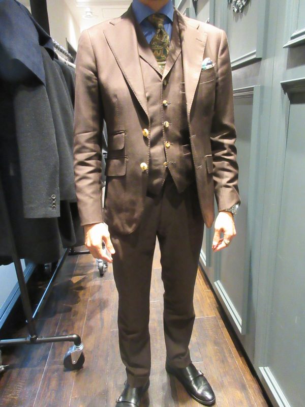 銀座グローバルスタイル ブラウンスーツ-