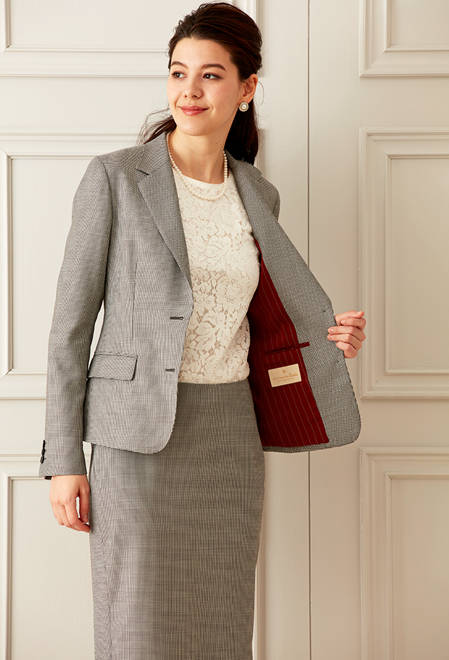 グレースーツ・その他のコーディネート（TRABALDO TOGNA