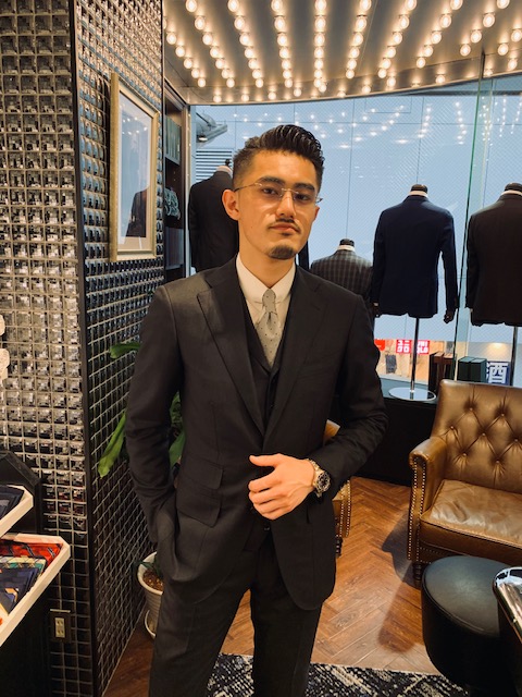 スタイリスト紹介 渋い男 新宿三丁目店 オーダースーツ専門店 Globalstyle