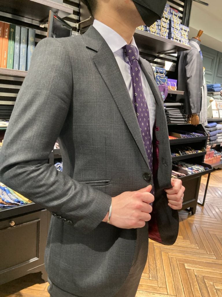 海さま専用 紫&カーキ　global style スーツ 紫　ビジネススーツ グレースーツでも紫ラインを入れたブリティッシュスーツ【銀座5