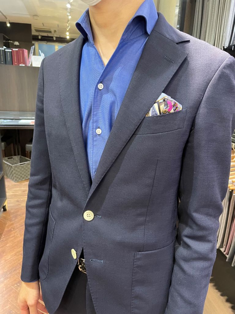 オープンワイドシャツで胸元爽やかに 【神田中央通り店】｜オーダー