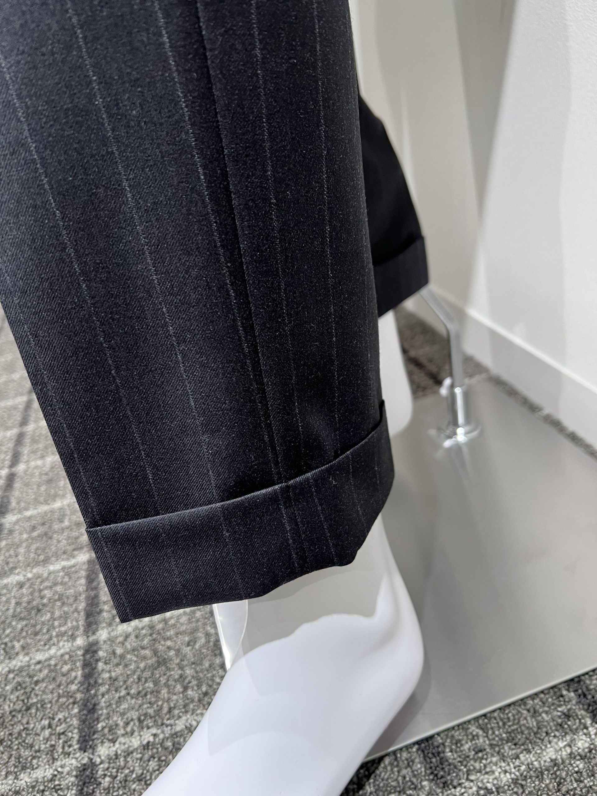 裾口の仕様はシングル？ダブル？ 【神戸三宮】｜オーダースーツならGlobal Style（グローバルスタイル）