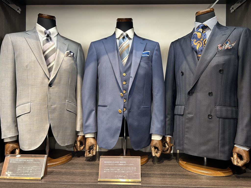 流行に  ディスプレイのご紹介【銀座本店・本館】｜オーダースーツなら 特撮