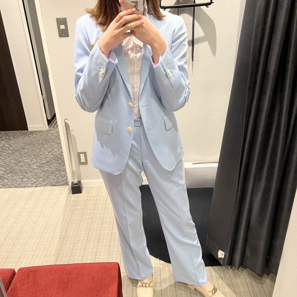 ネーム刺繡を入れて世界に1つだけのスーツに(-ω-)/ 【横浜西口店