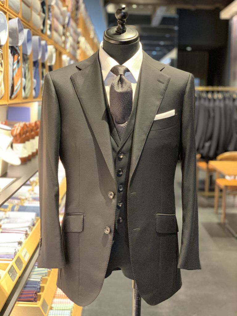 ロロピアーナ【京都三条通り店】｜オーダースーツならGlobal Style