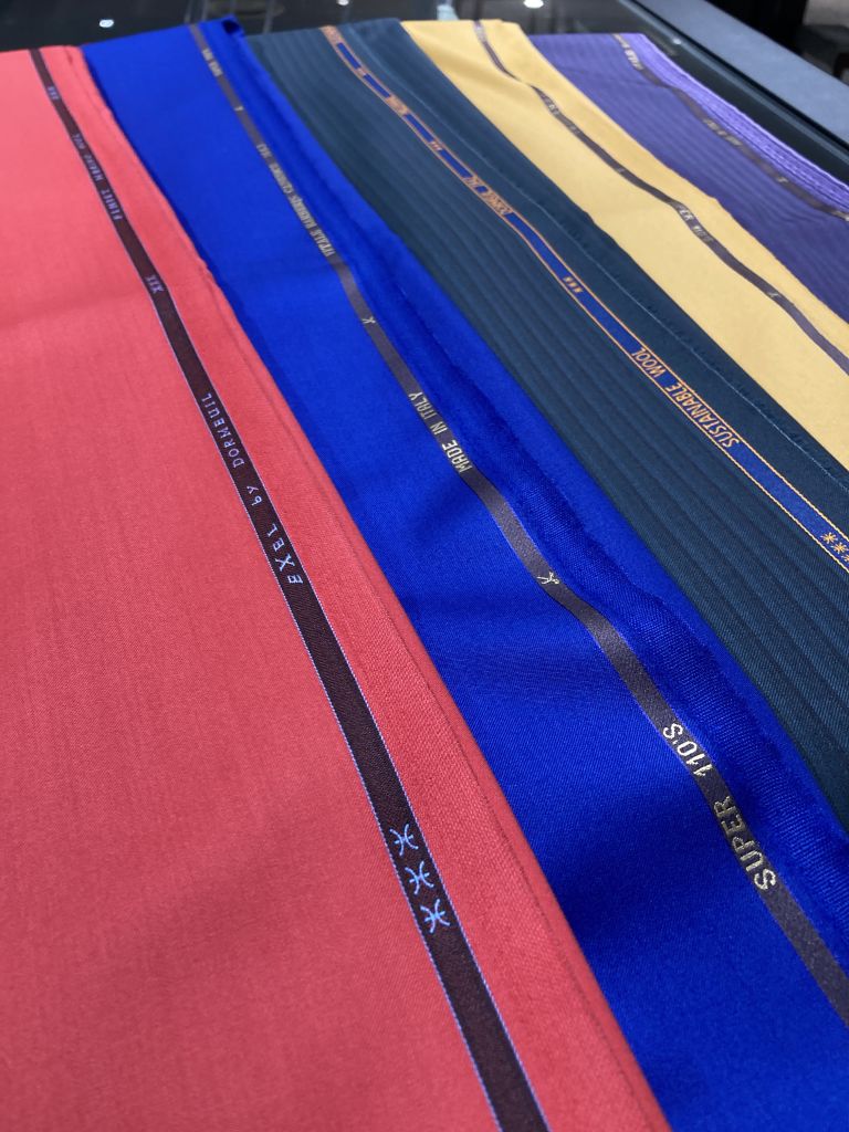 個性的COLOR【セントシティ北九州店】｜オーダースーツならGlobal