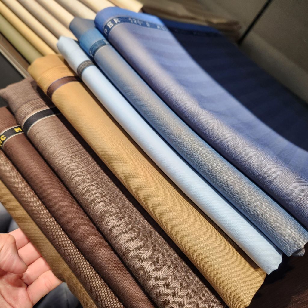 静岡市で成人式スーツ作るなら？【グローバルスタイル静岡呉服町店