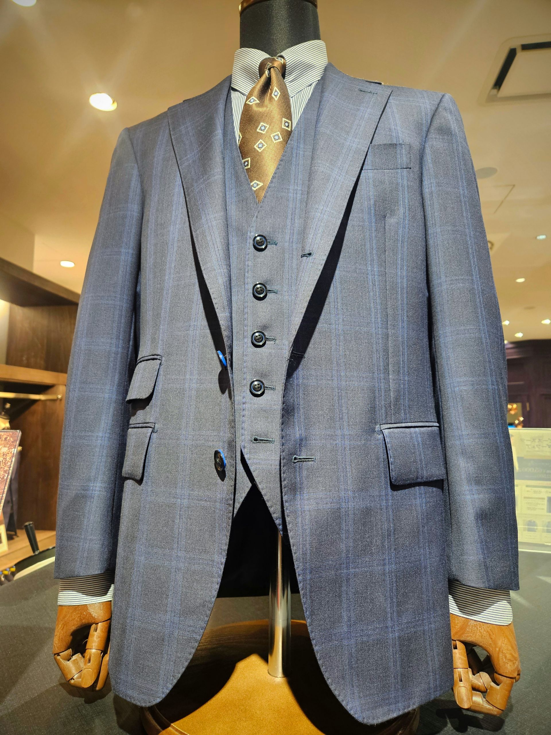 GINZA Global Style スリーピーススーツ オーダースリーピーススーツのご紹介【東京・PREMIUM表参道店